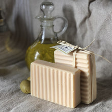 Load image into Gallery viewer, SPANISH CASTILE